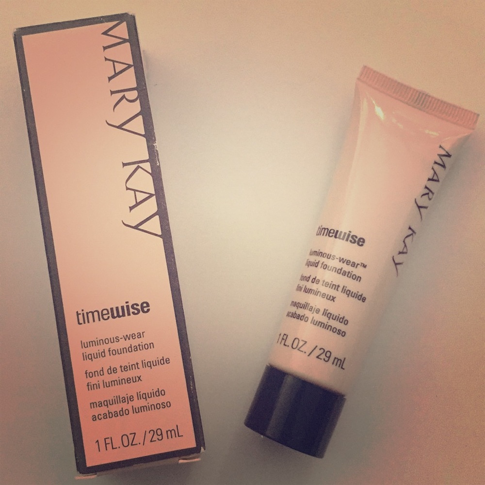 Mary Kay Luminous wear foundation